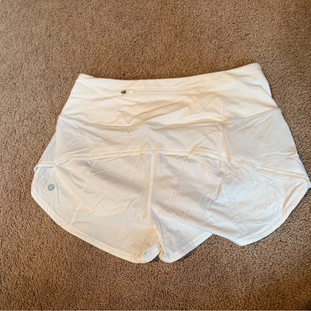 Lululemon White Speed Up High Rise 2.5in Shorts - Picture 3 of 5